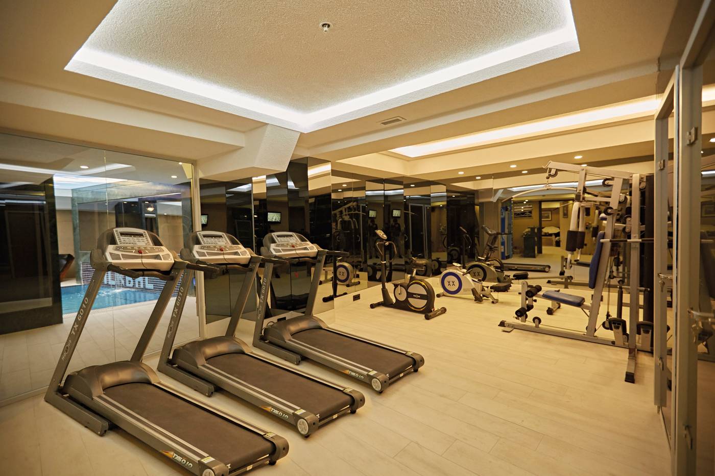 Ikbal-Deluxe-Sports-and-Entertainment-42