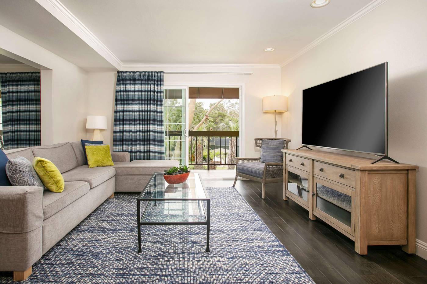 Hyatt-Regency-Newport-Beach-Room-11