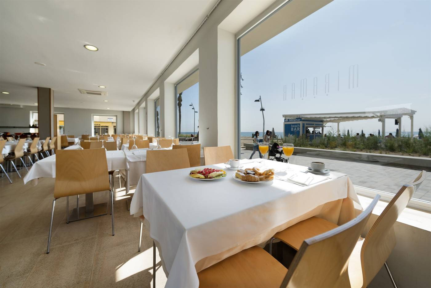 4R-Miramar-Calafell-Restaurant-23