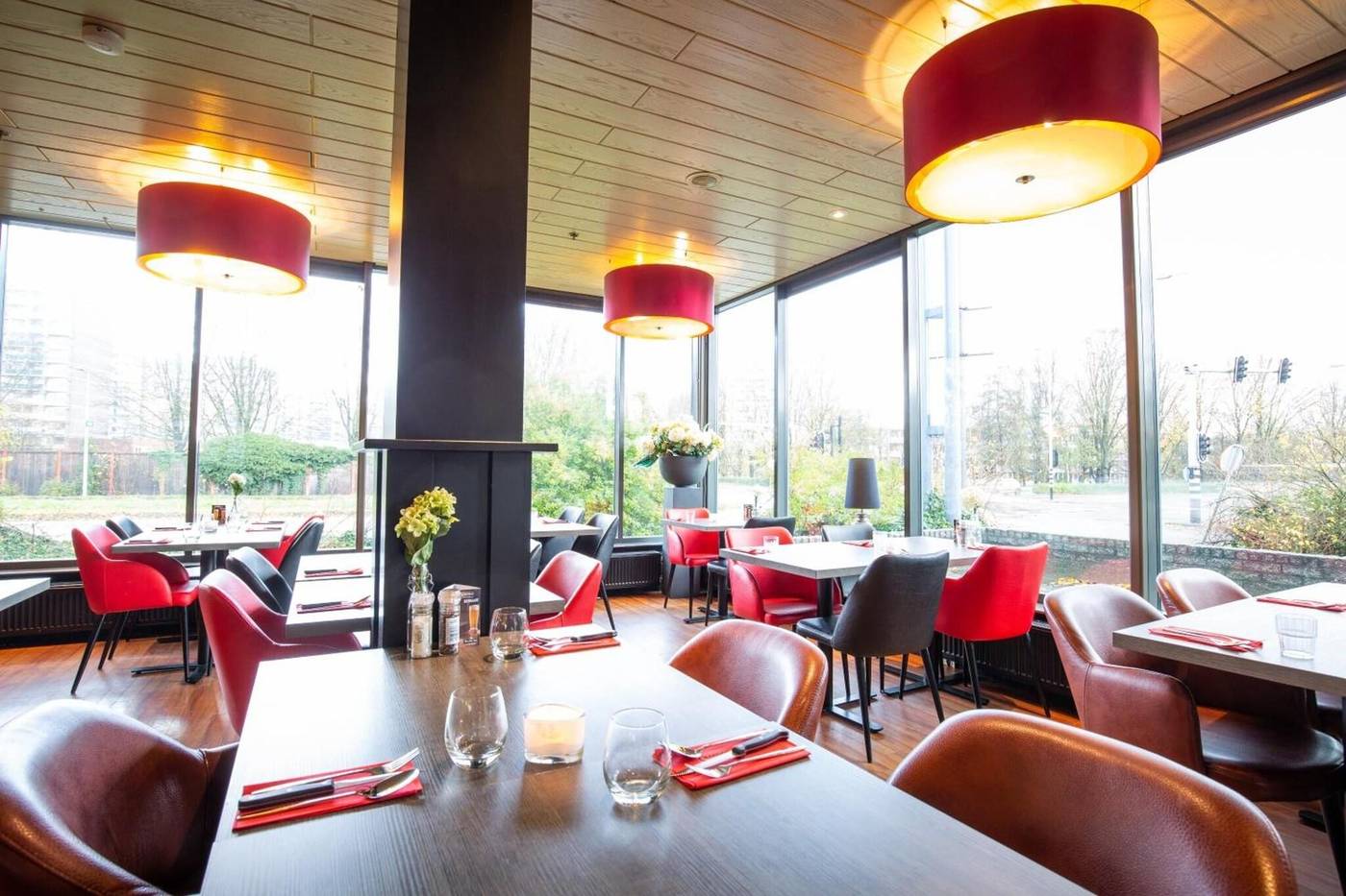 Bastion-Hotel-Amsterdam-Noord-Restaurant-13