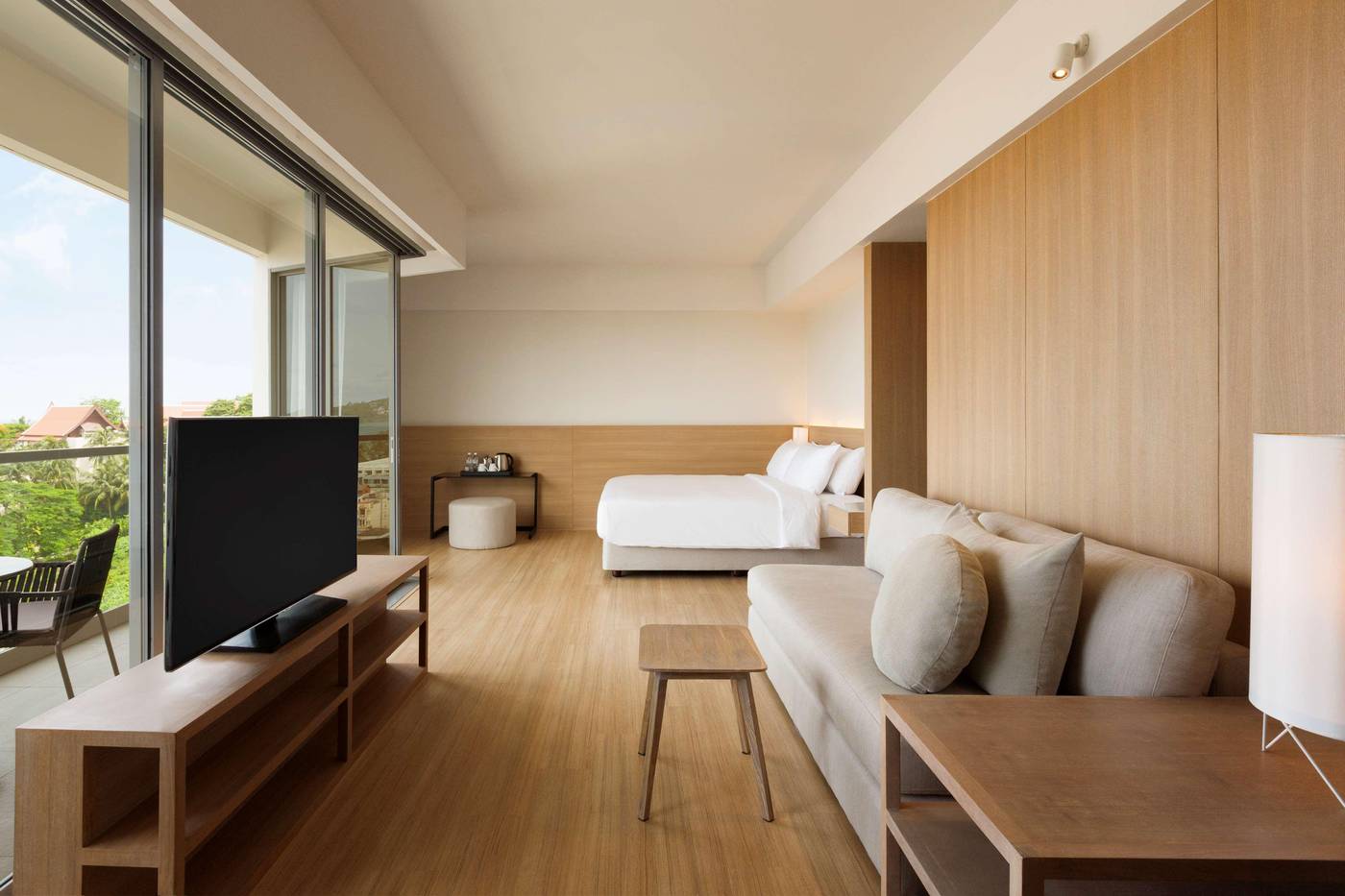 Andaman-Beach-Hotel-Phuket-Handwritten-Collection-Room-31