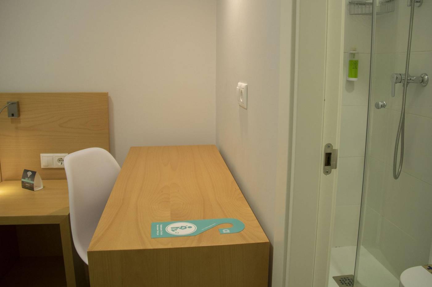 Alda Alboran Rooms-Spain-LA CORUNA-Room-10