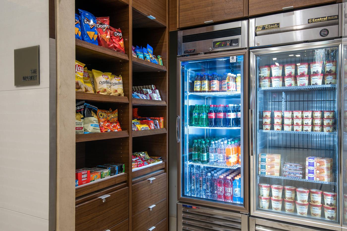 Holiday-Inn-Brooklyn-Downtown-Lobby-14