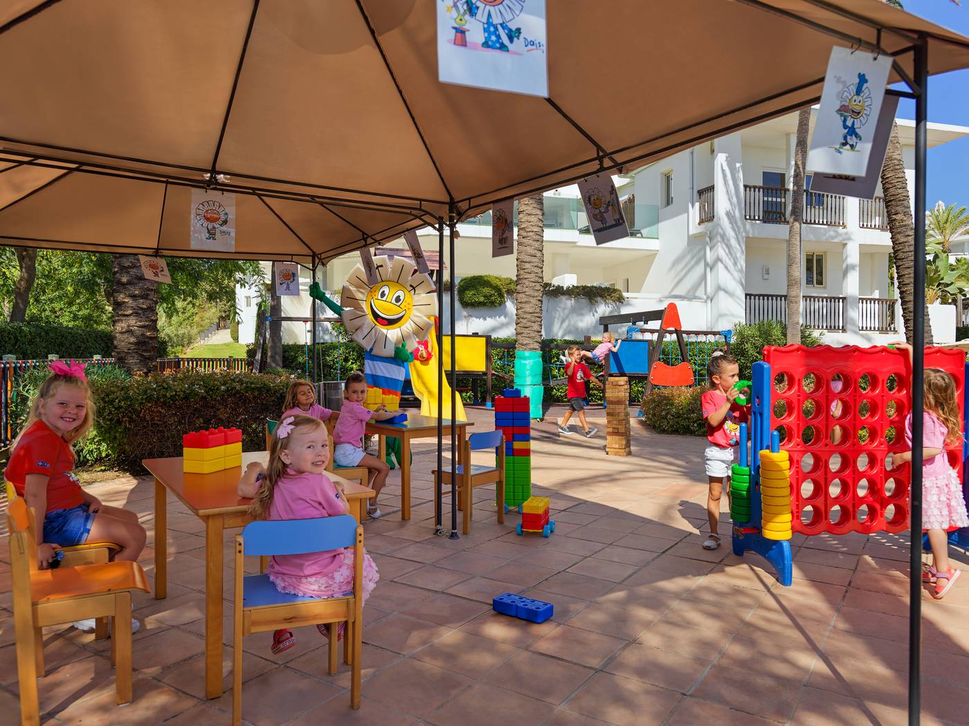 H10-Estepona-Palace-Sports-and-Entertainment-54