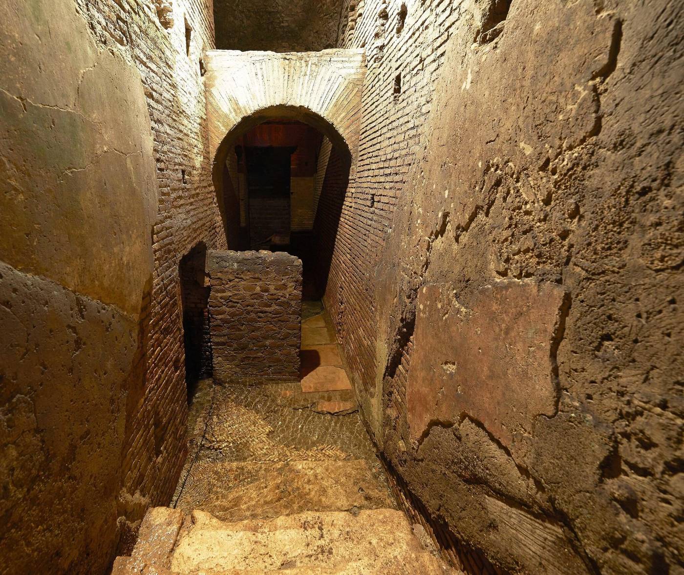 Harry-s-Bar-Trevi-Hotel---Restaurant-General-view-73