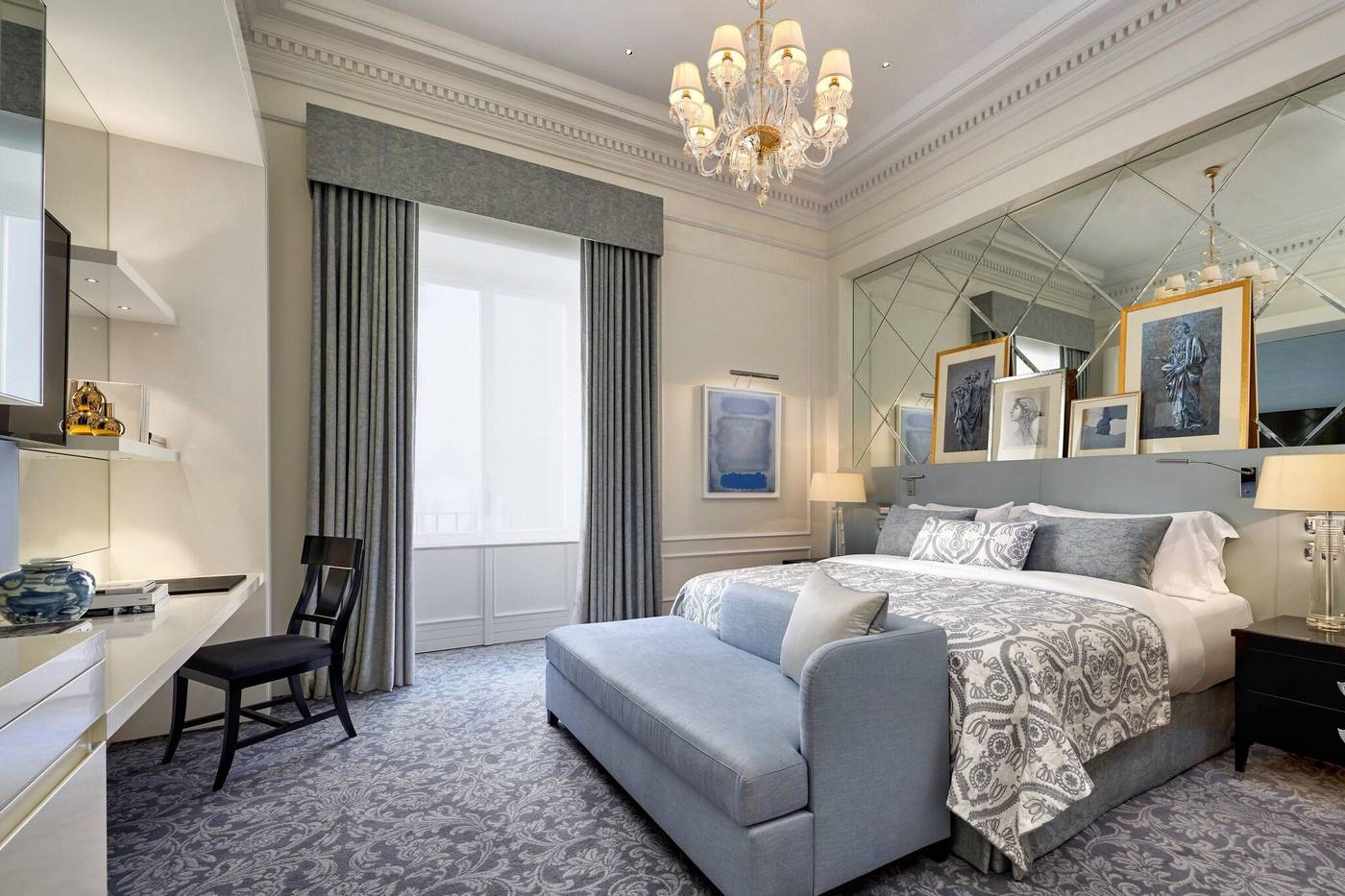 The-St-Regis--Rome-Room-31