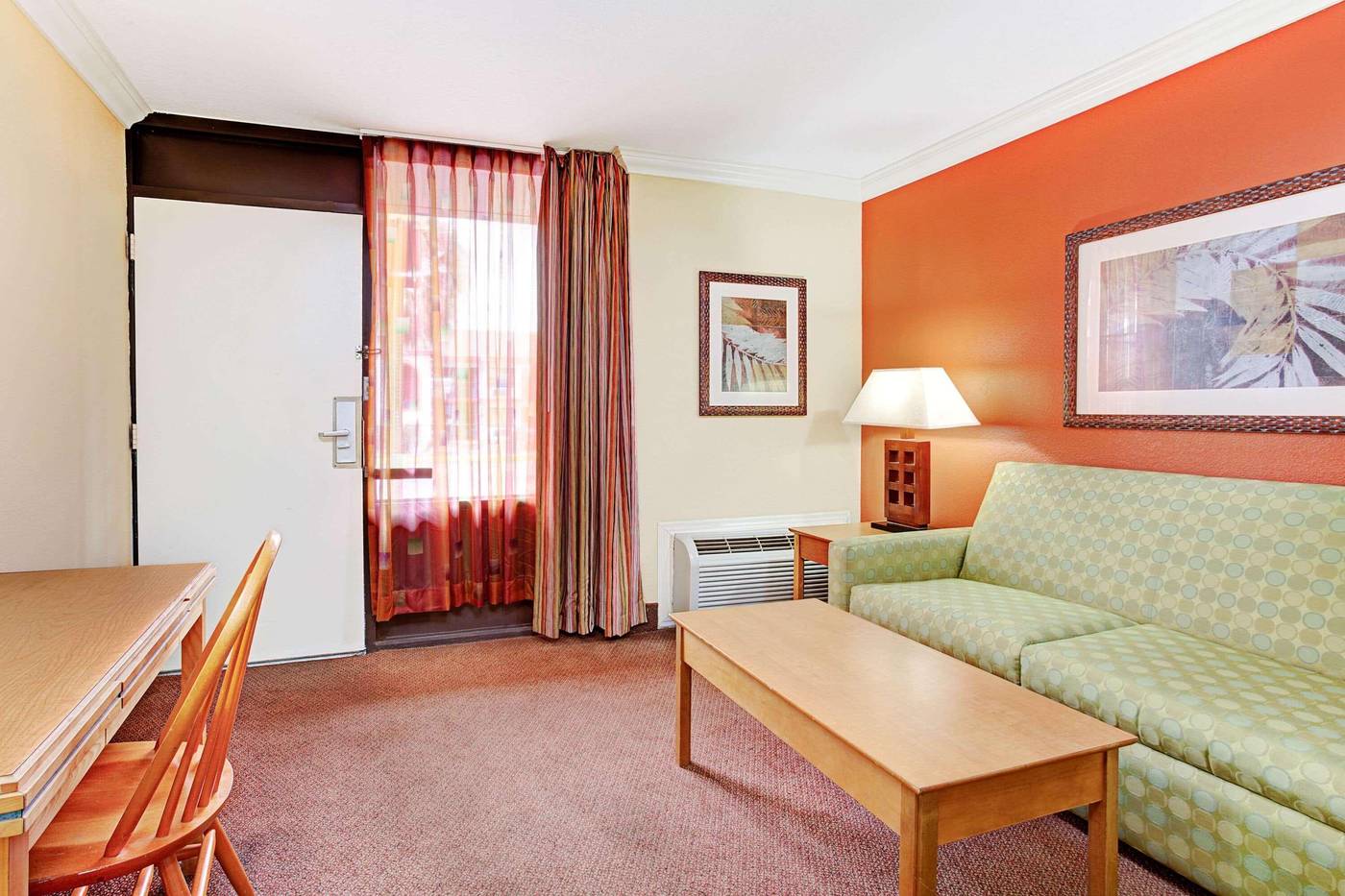 Days Inn By Wyndham Kissimmee West-United States-Kissimmee-Room-8