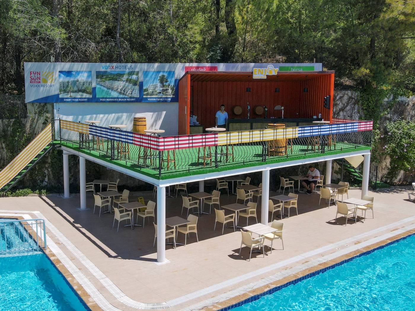 Smart Voxx Resort