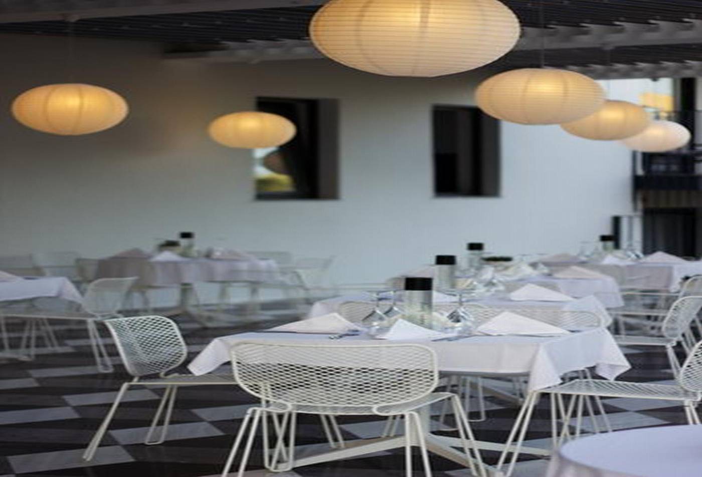 Aqua-Bay-Restaurant-18