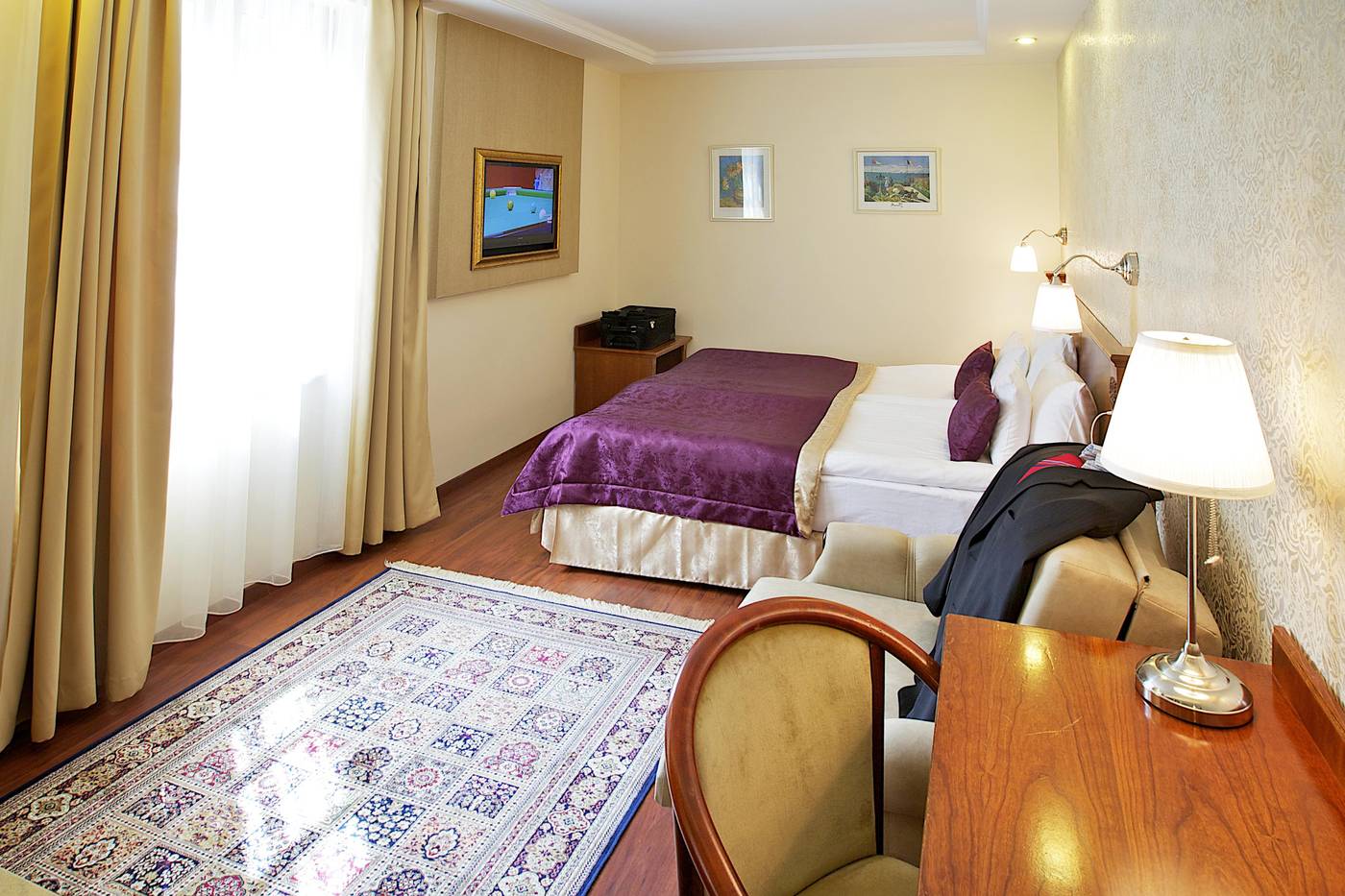 Gold-Hotel-Budapest-Room-17