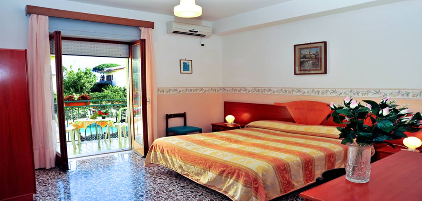 Hotel-Isabella-Sorrento-Room-35