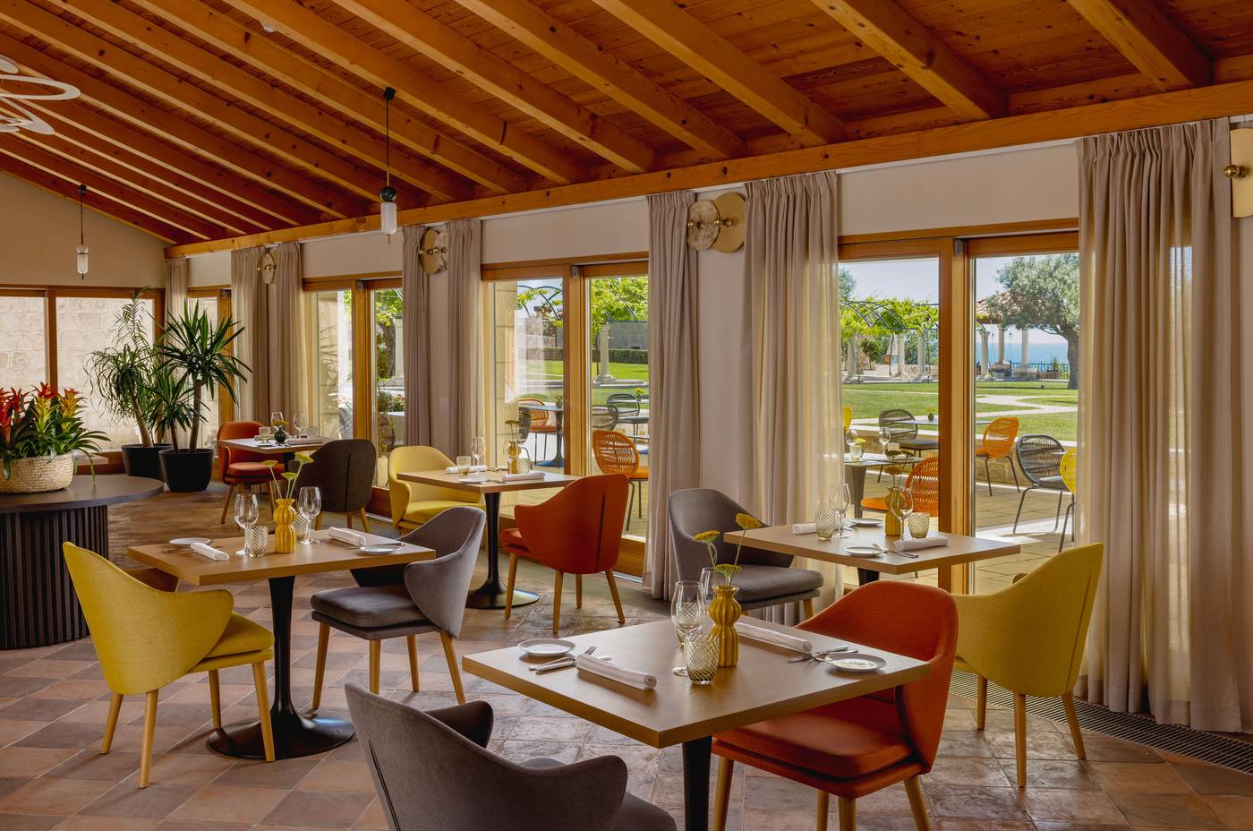 Palace-Natali-Restaurant-64