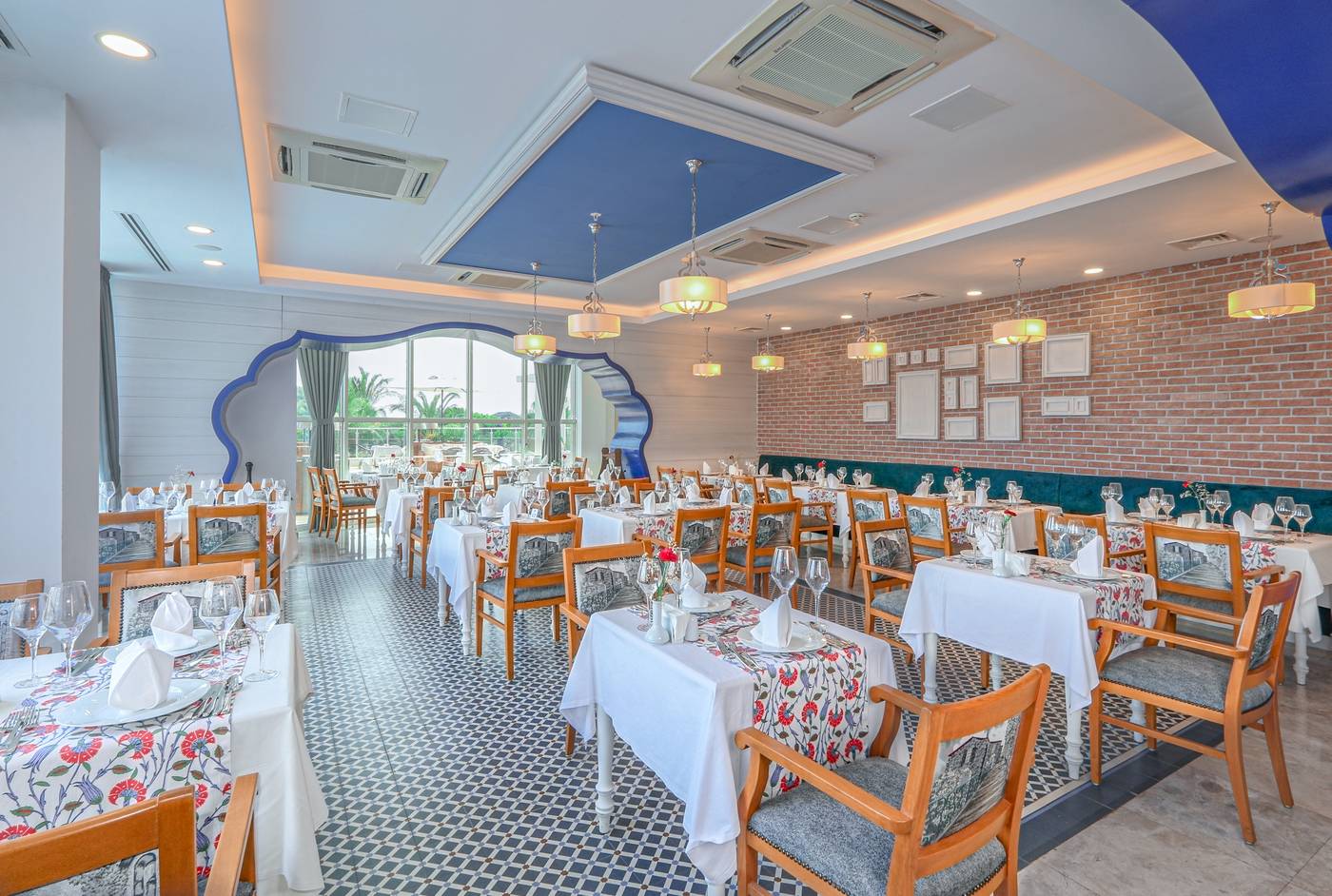 Sherwood-Exclusive-Lara-Restaurant-48