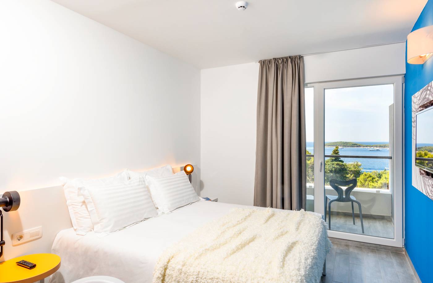 Pharos-Hvar-Bayhill-Hotel-Room-34
