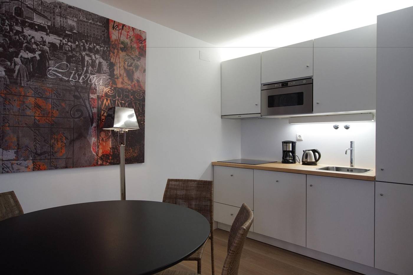 Alma-Moura-Residences-Room-17