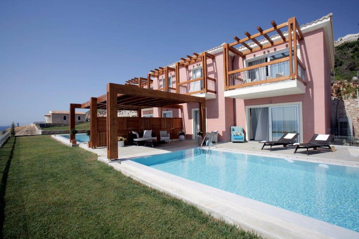 Louis-Apostolata-Island-Resort-Room-7