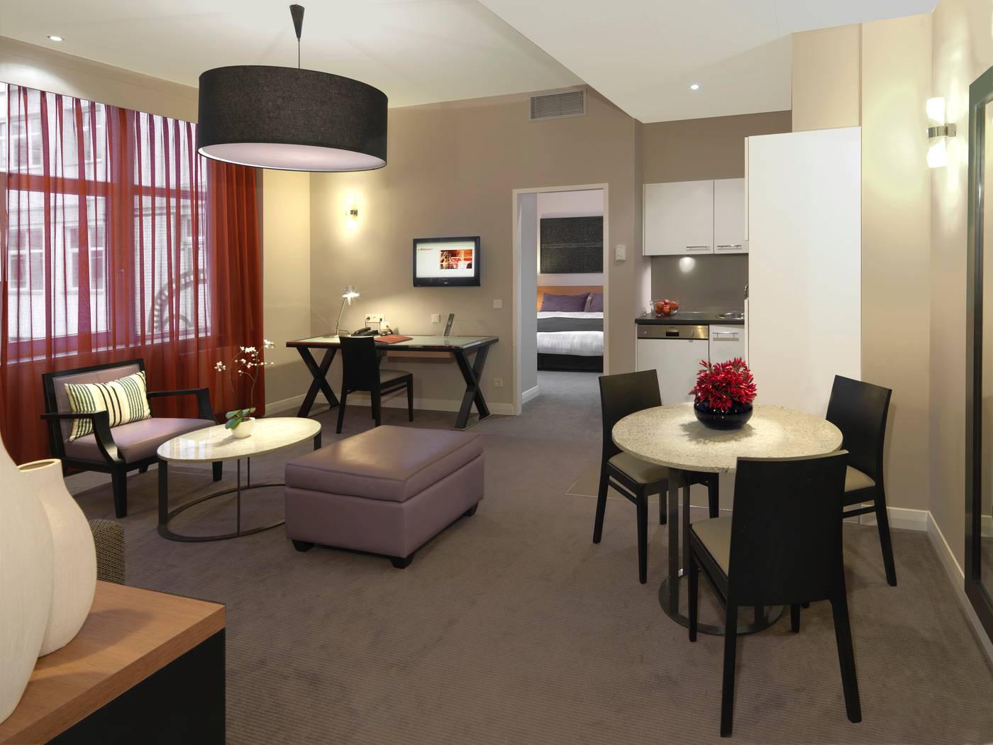 Adina-Apartment-Hotel-Berlin-Checkpoint-Charlie-Room-7