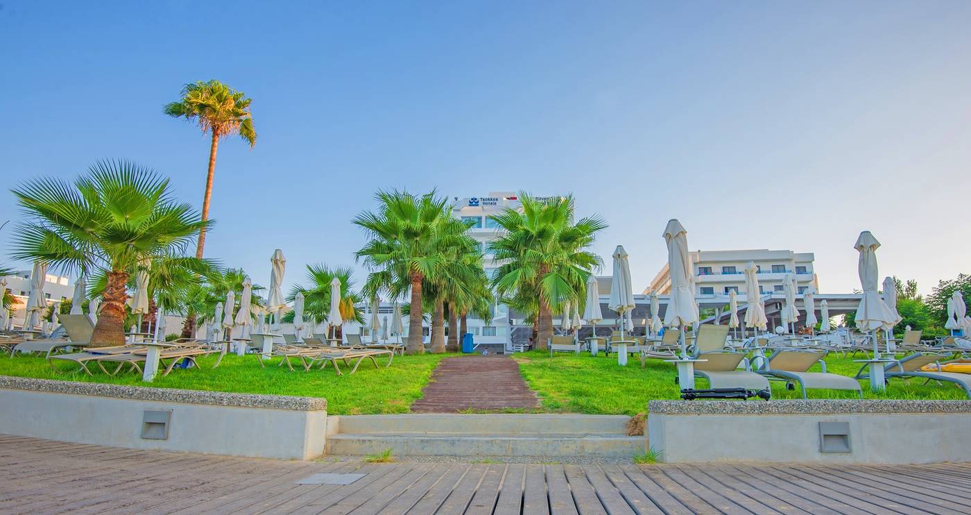 Silver-Sands-Beach-Hotel-General-view-8