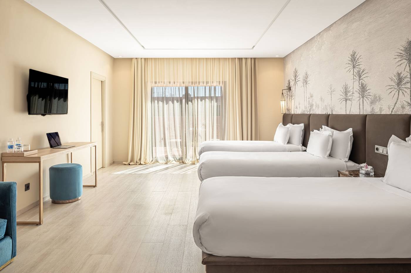 Hotel-Opera-Plaza-Room-17