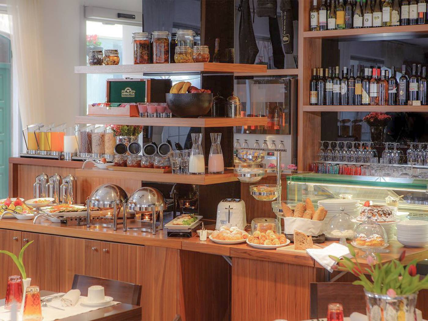 Hotel-Marmont-Heritage-Restaurant-43