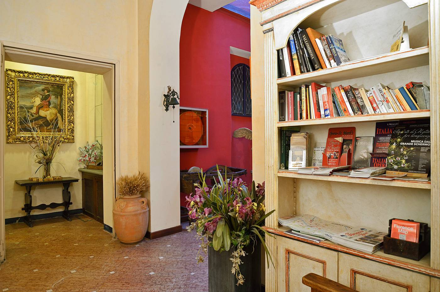 Porta-Faenza-Lobby-1