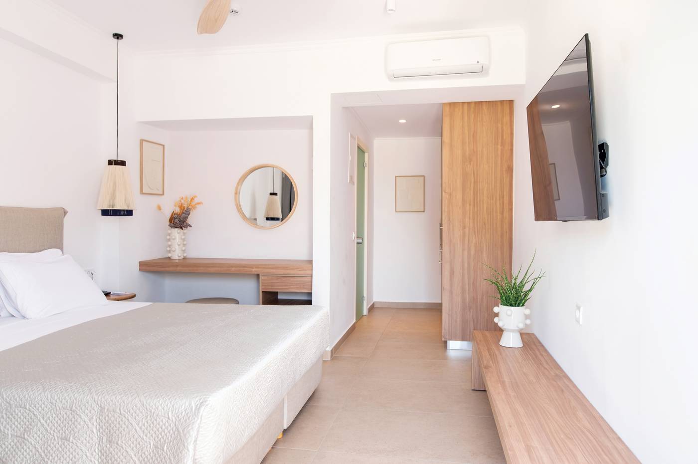 Atlantis-Hotel-Room-41