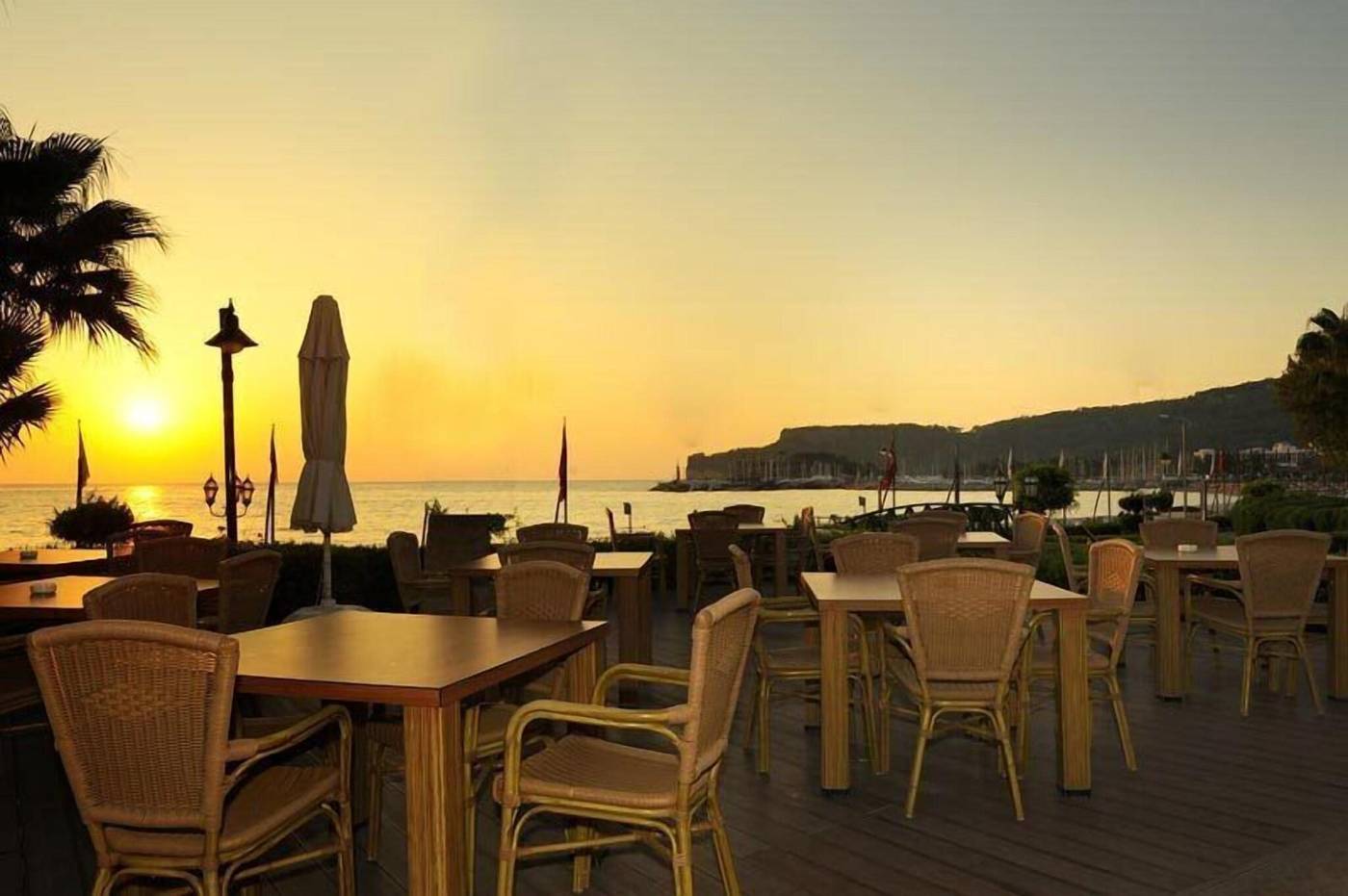 Fame-Residence-Kemer-Restaurant-84