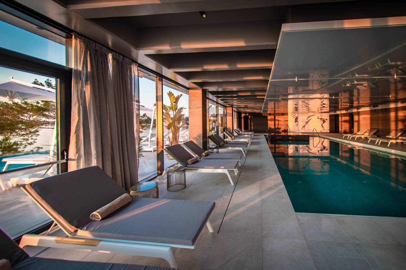 Grand-Hotel-Brioni-Pula--Radisson-Collection-Hotel-Pool-62