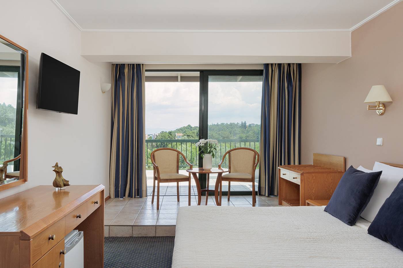 Sun Beach Hotel Thessaloniki - Greece - THESSALONIKI - Room - 5