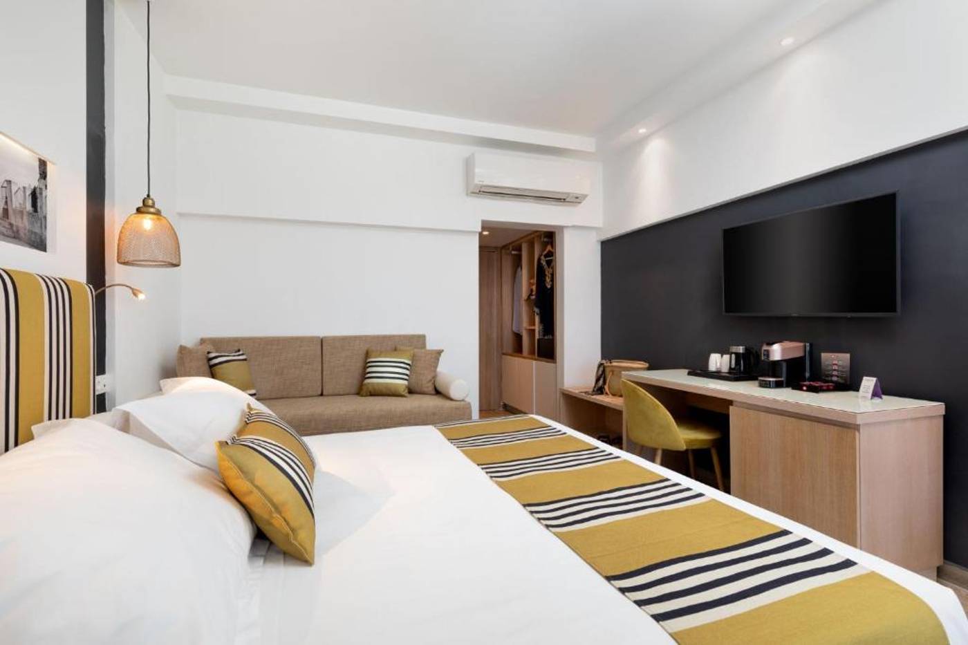 Alexia-Premier-City-Hotel-Room-7