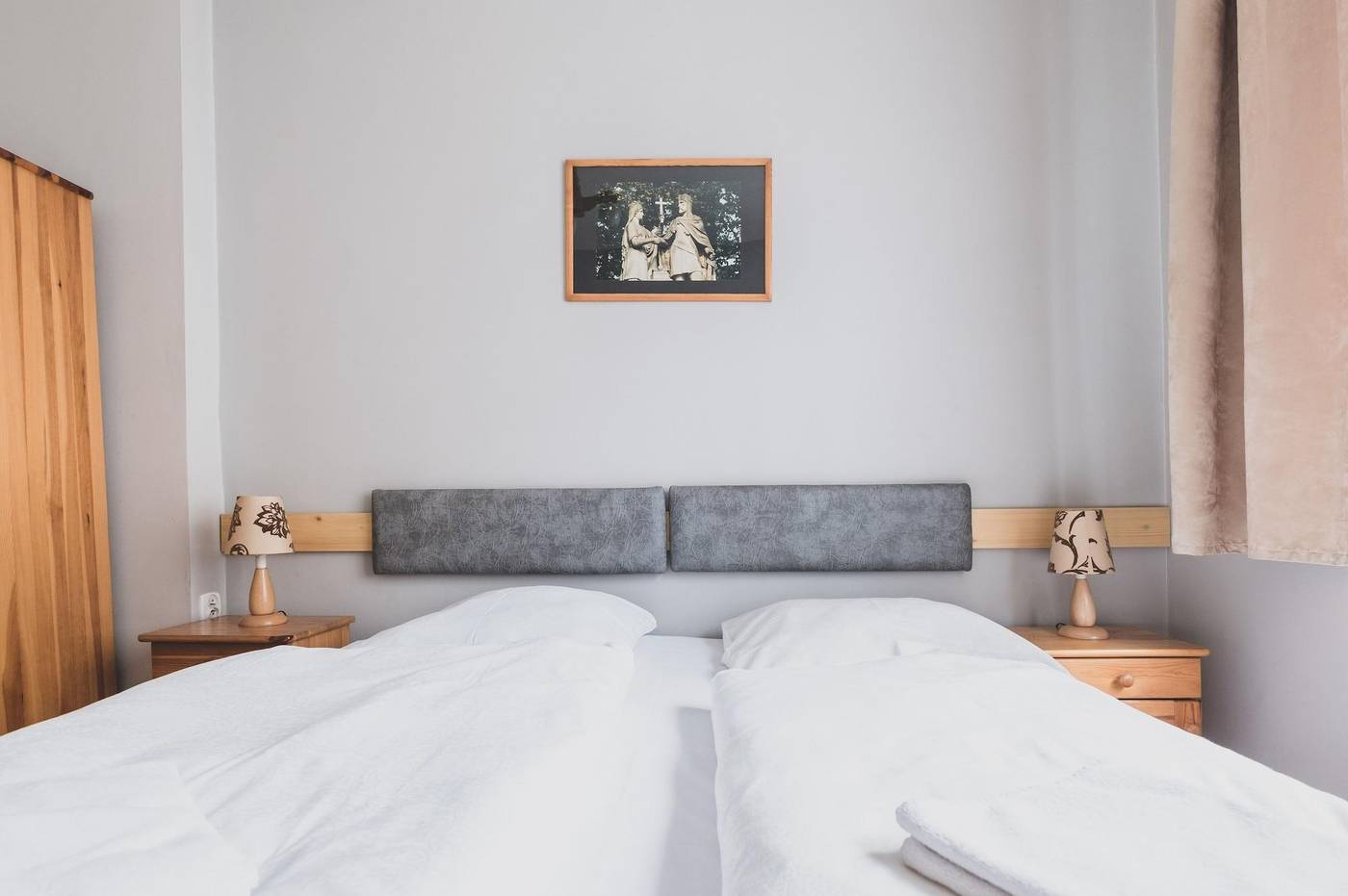 Cybulskiego-Guest-Rooms-Room-40