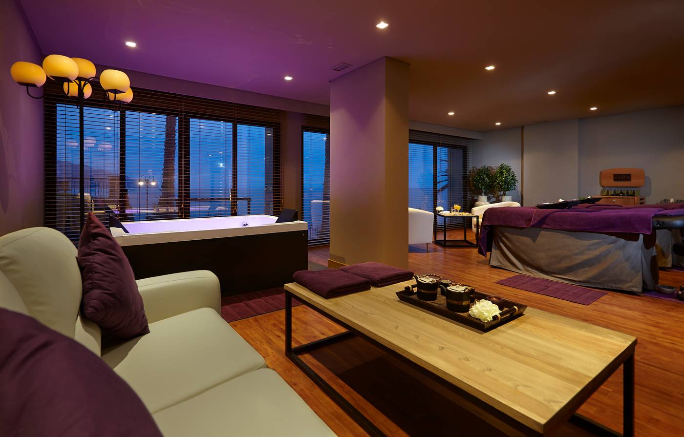 The-Cliff-Bay-Sports-and-Entertainment-49