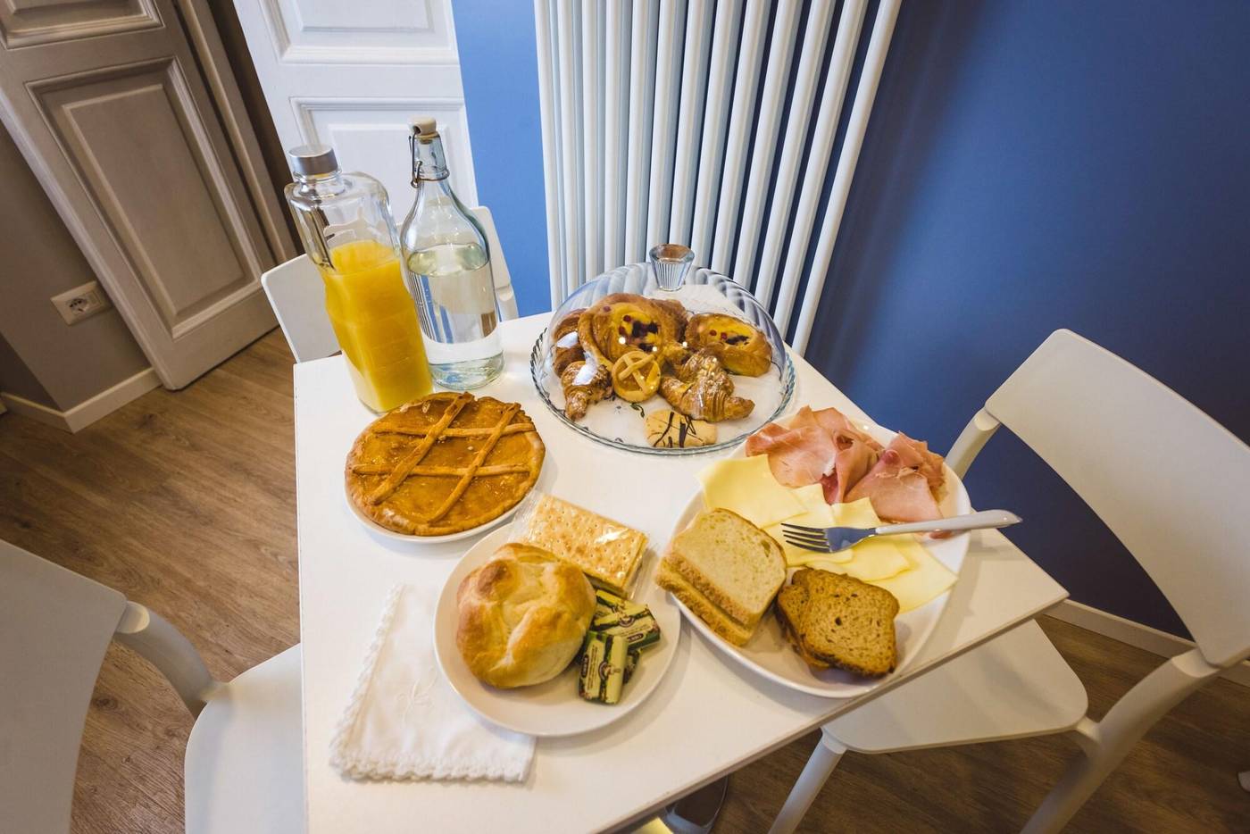 B-B-Angelina-Rooms-in-Rome-Restaurant-28