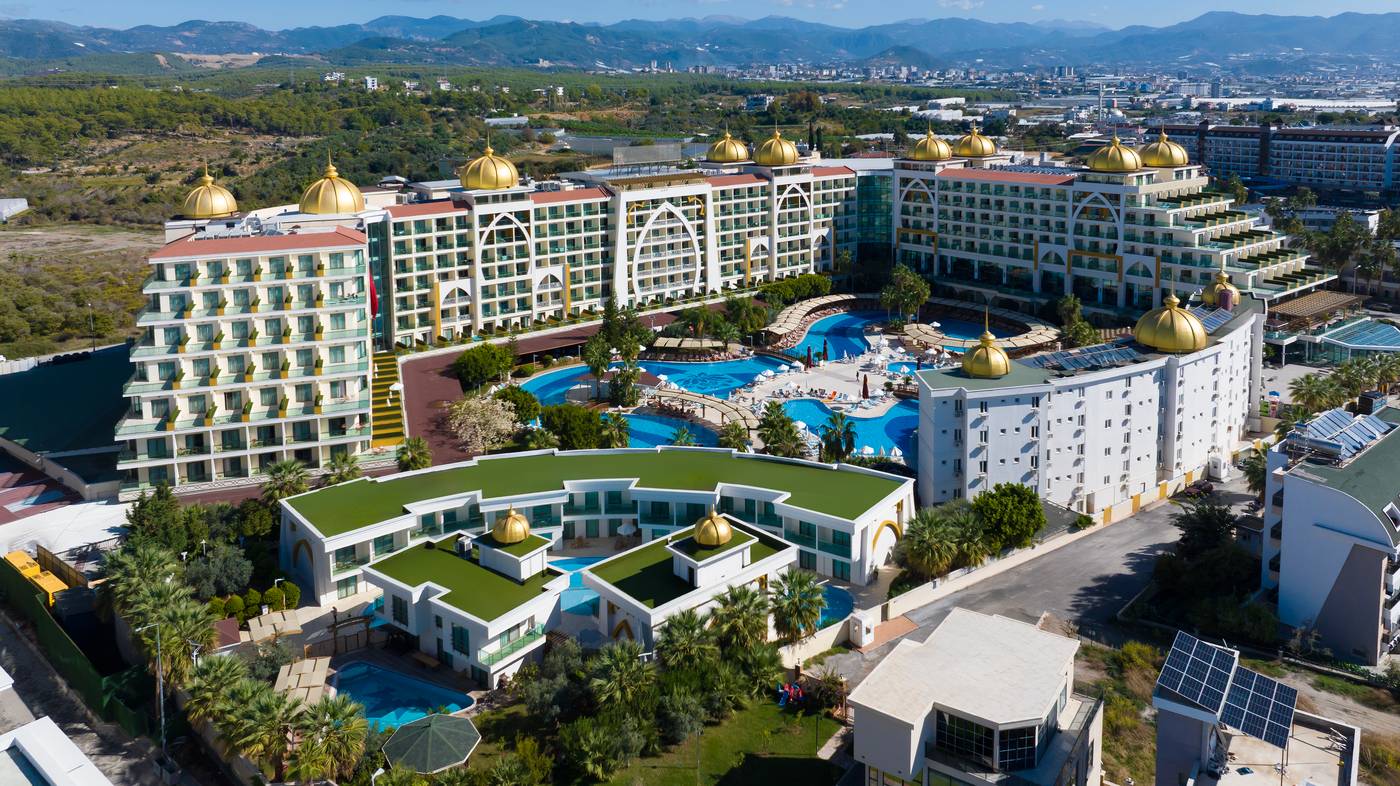 Xafira Deluxe Resort