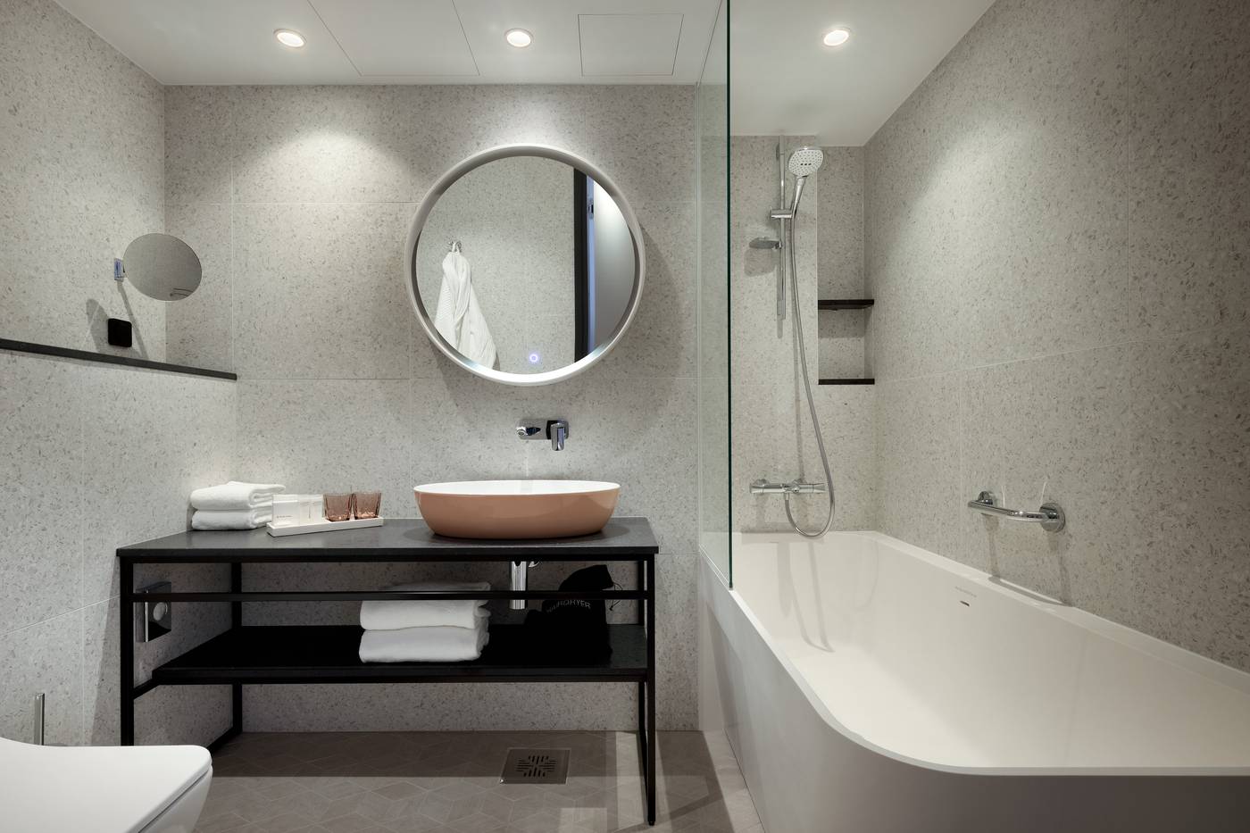 Nordic-Hotel-Forum-Room-37