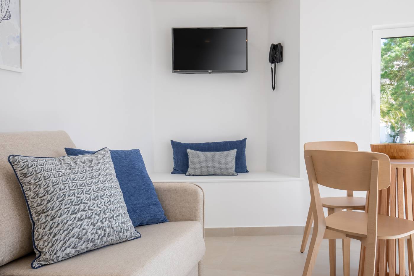 ----ncora-Park-Room-32