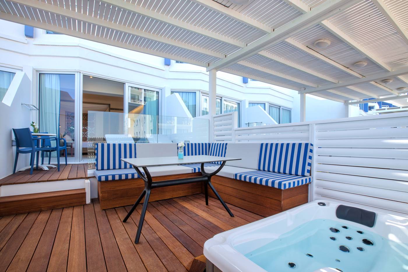 Lordos-Beach-Hotel-Room-13