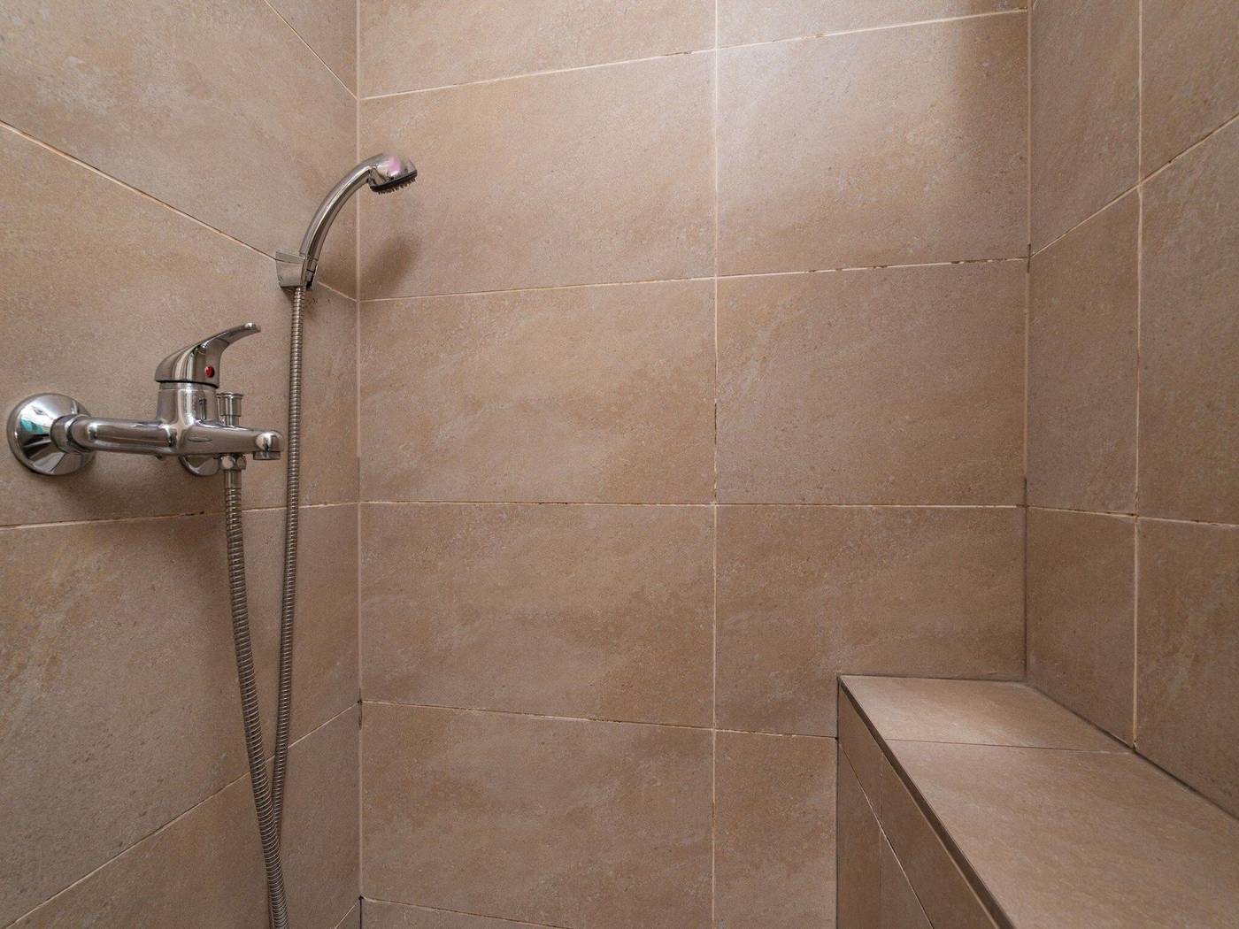 Lumin-Guesthouse-Room-88