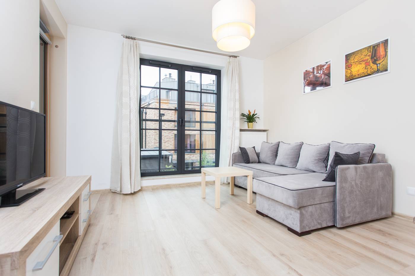 Apartamenty-InPoint-Central-Room-20