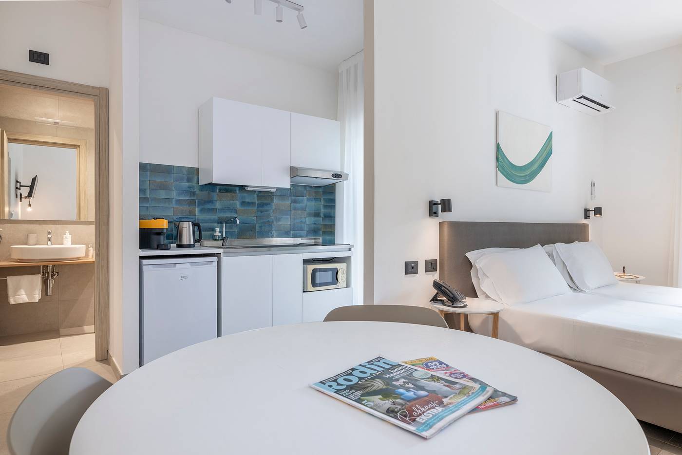 Residence-Villa-Giardini-Room-41