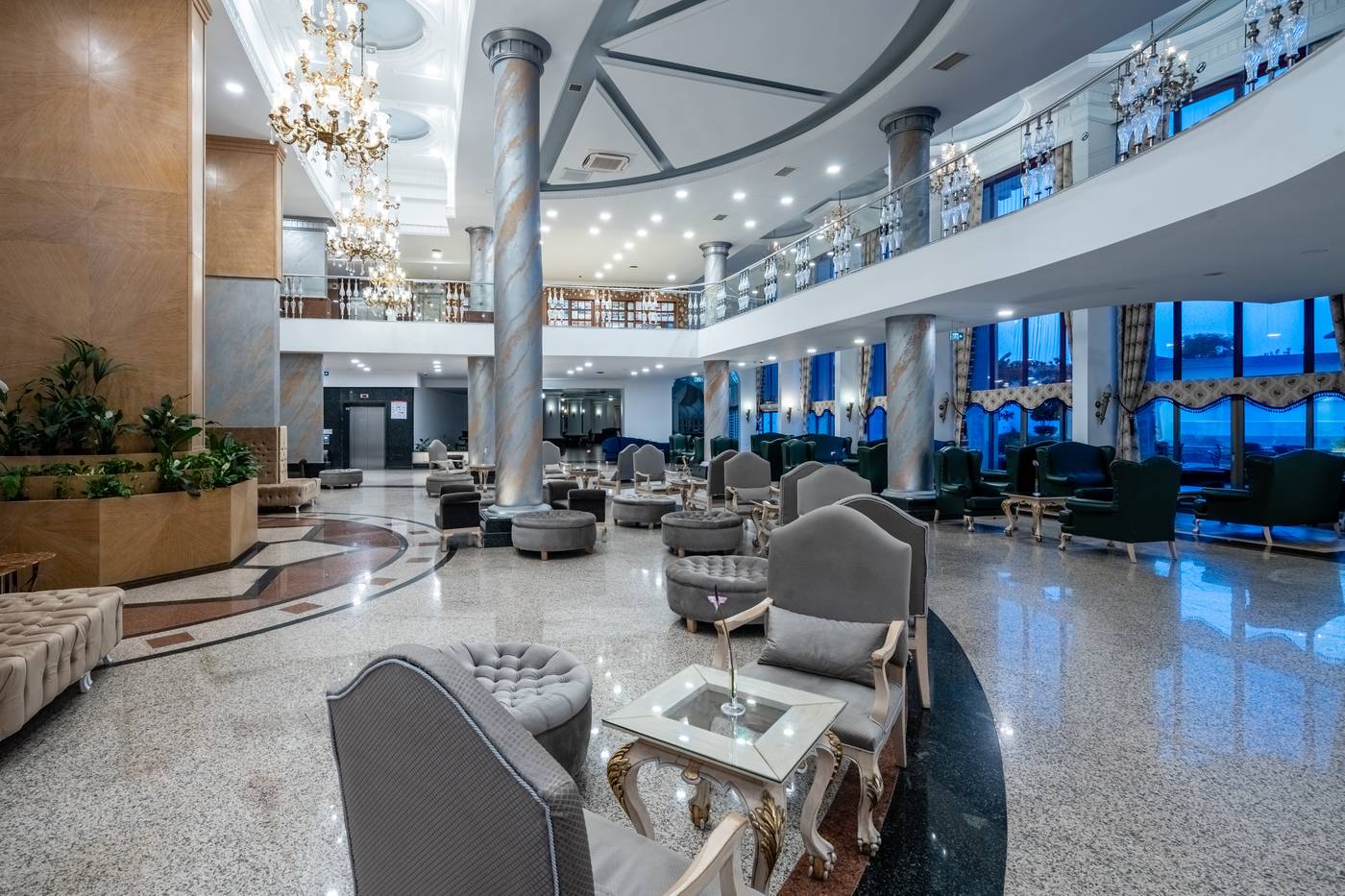 Sunrise Queen Luxury Resort & Spa