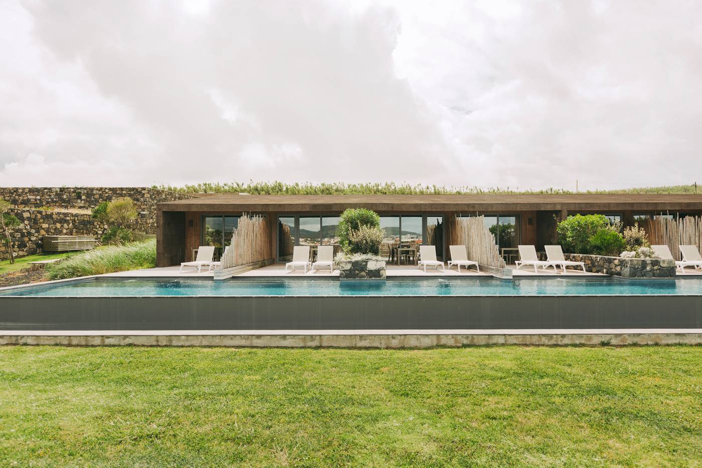 Santa-Barbara-Eco-Beach-Resort-Room-3