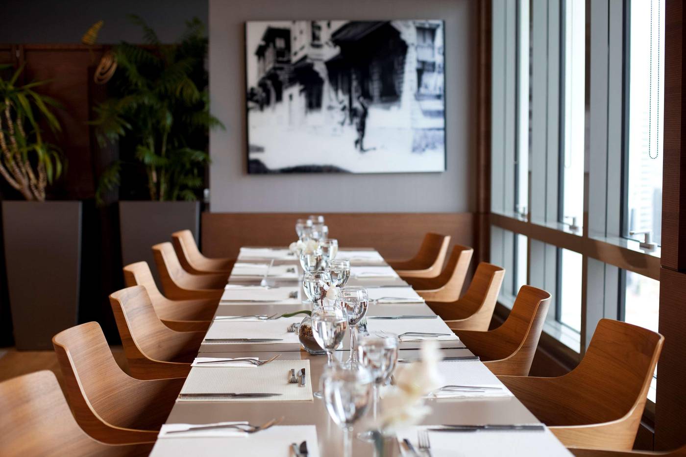 Point-Hotel-Barbaros-Restaurant-40