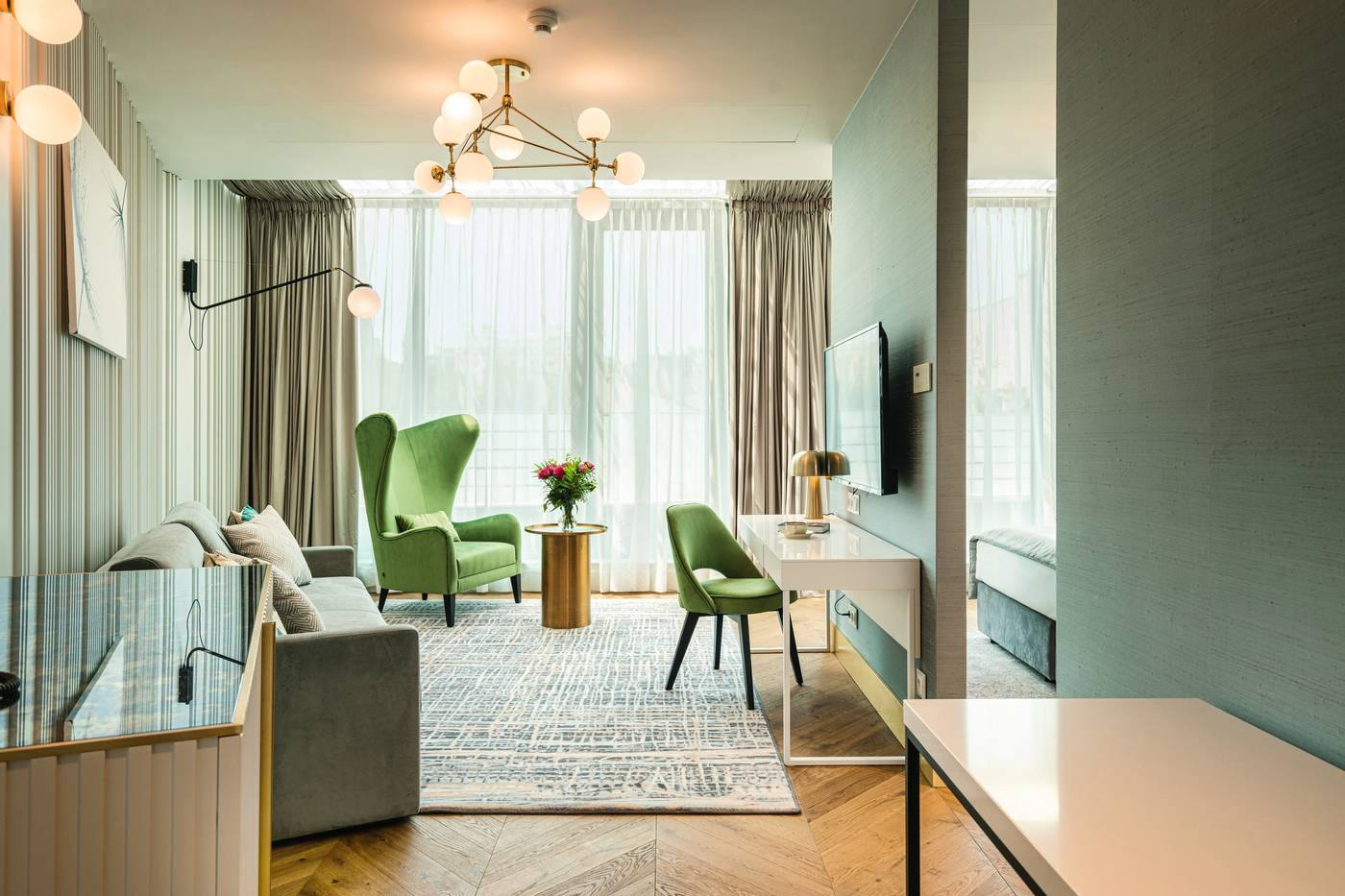 Ferreus-Modern-Art-Deco-Room-23