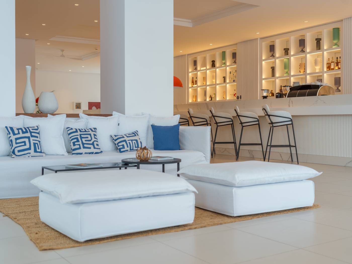 Grecotel-Margo-Bay---Club-Turquoise-Bar-59