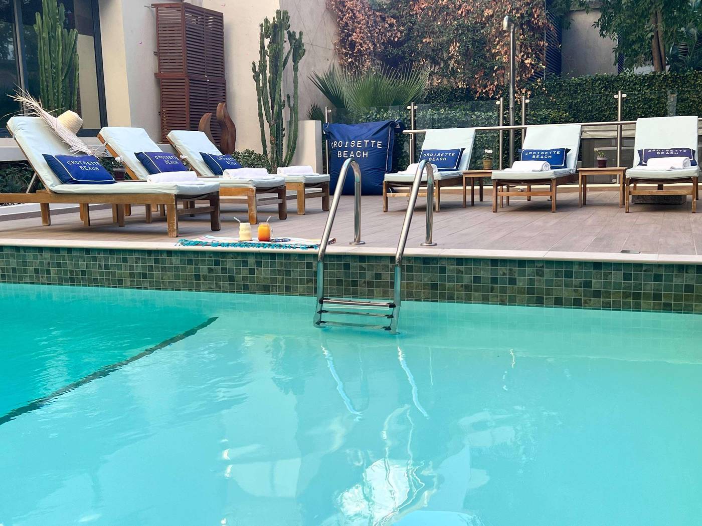 Hotel-Croisette-Beach-Cannes---Mgallery-Pool-7