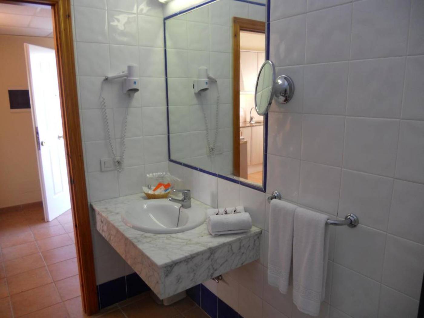 Isla-del-Aire-Room-16