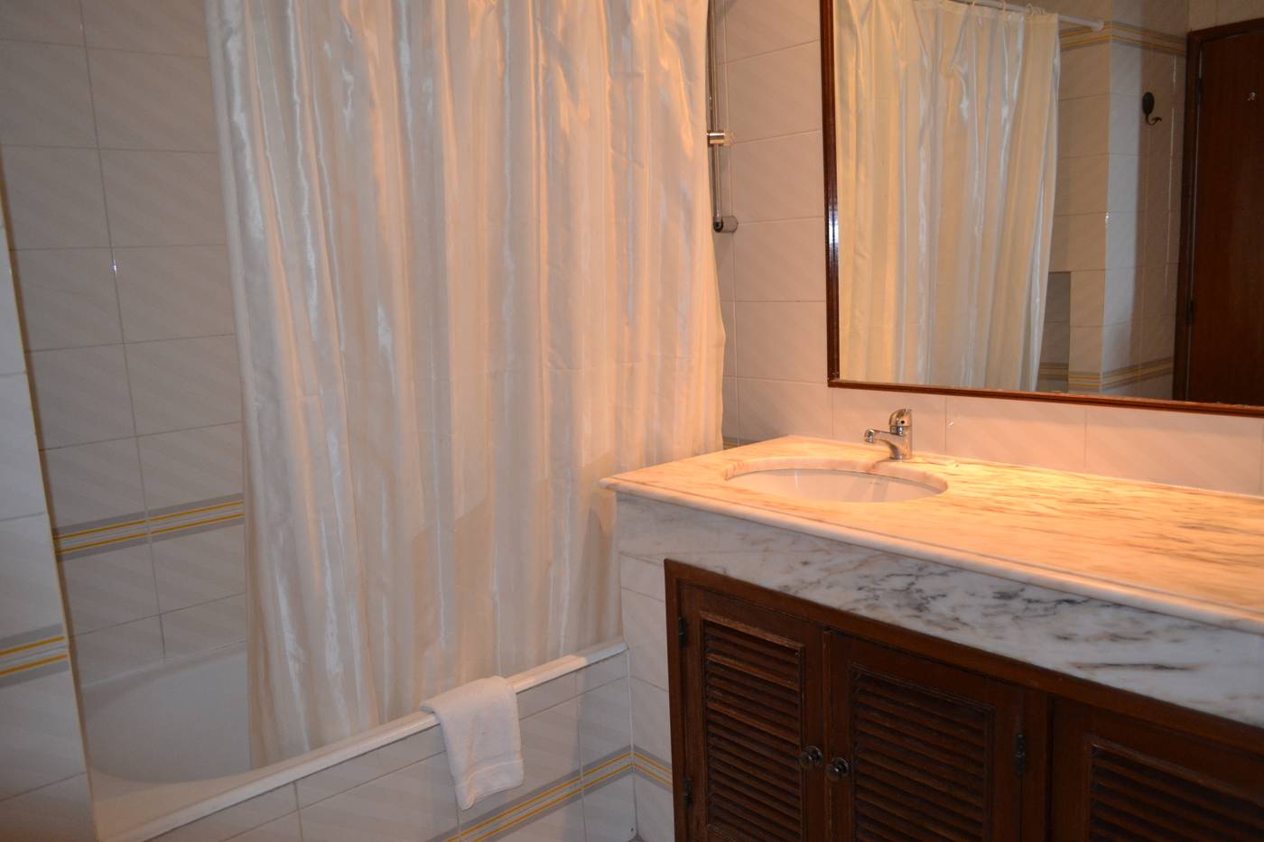 Algamar-Room-22