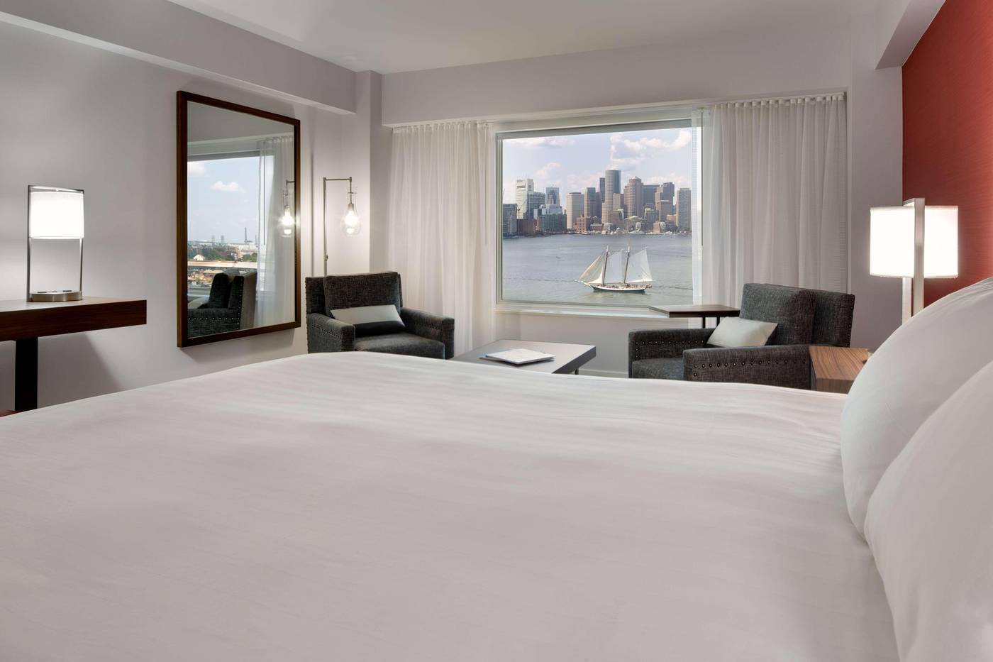 Hyatt-Regency-Boston-Harbor-Room-15