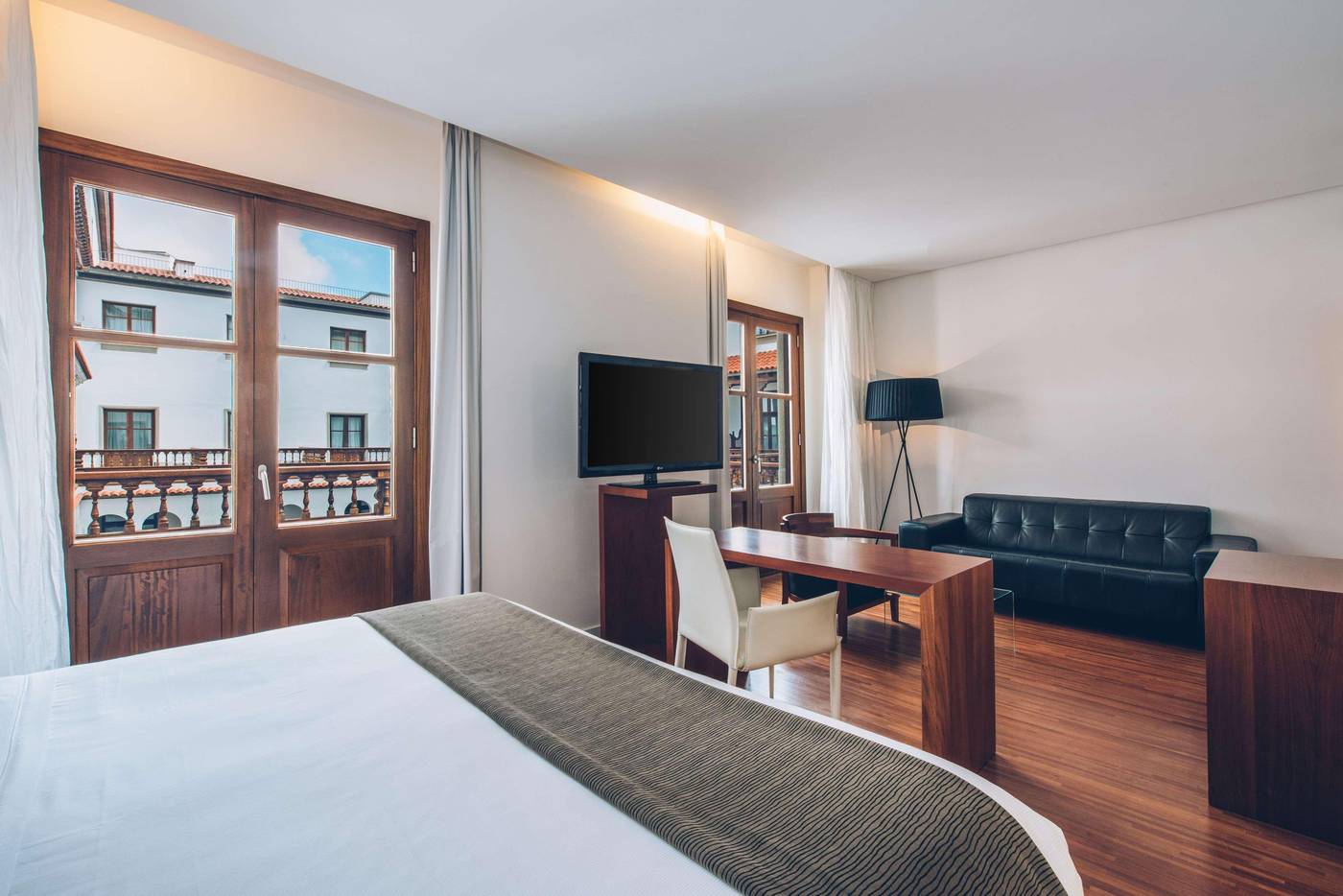 IBEROSTAR-Grand-Hotel-Mencey-Room-33